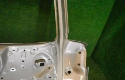 Дверь багажника для Audi Q7 2020 года на фотографиях