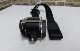 Ремень безопасности передний левый для Audi Q7 на фотографиях