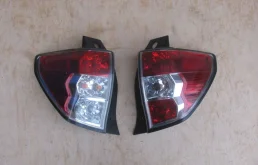 Фонарь правый для Subaru Forester на фотографиях