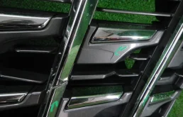 Решетка радиатора для Toyota Alphard на фотографиях