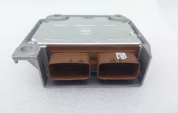 Блок SRS для Hyundai Creta 2017 года на фотографиях