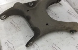 Рычаг задний левый нижний для BMW X6 на фотографиях