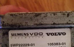 Блок управления двигателем для Volvo XC90 2012 года на фотографиях