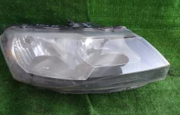 Фара левая для Skoda Rapid I NH3 2012-2017
