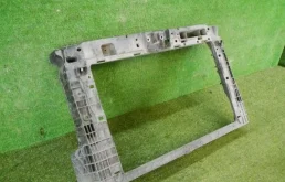 Панель радиатора (телевизор) для Skoda Rapid 2021 года на фотографиях