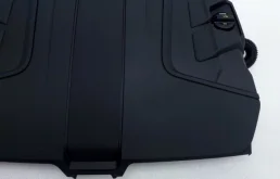 Корпус воздушного фильтра для Audi Q7 2018 года на фотографиях