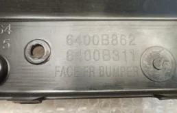 Бампер передний для Mitsubishi Pajero Sport на фотографиях