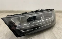 Фара ксенон левая для Audi Q7 2017 года на фотографиях