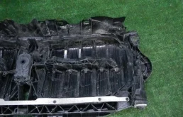 Воздухозаборник для Toyota Corolla 1998 года на фотографиях