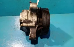 Насос ГУР для Honda CR-V 2002 года на фотографиях