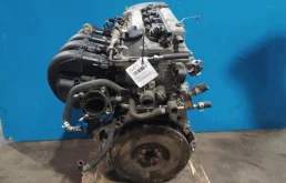 Двигатель без навесного для Toyota Matrix на фотографиях