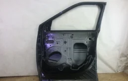 Дверь передняя правая для Ford Explorer на фотографиях