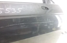 Дверь передняя правая для Audi A4 2024 года на фотографиях