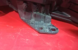 Фары для Kia Carnival на фотографиях