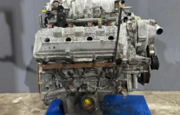 Двигатель для Lexus LS 2005 года на фотографиях