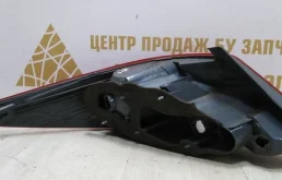 Фонарь внешний правый для Hyundai Solaris 2013 года на фотографиях