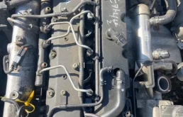 Двигатель с навесным для Kia Carnival 1 UP/GQ 1998-2006