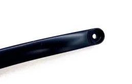 Поводок лобового стеклоочистителя правый для Hyundai Solaris 2020 года на фотографиях