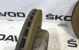 Диски тормозные передние (комплект) для BMW 5er на фотографиях