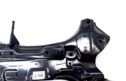 Подрамник двигателя для Hyundai Solaris 2021 года на фотографиях