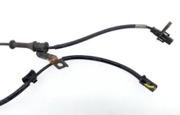 Датчик ABS передний правый для Kia Ceed на фотографиях