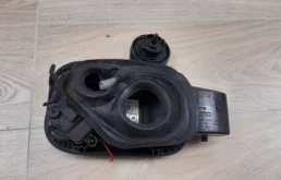 Лючок топливного бака для Audi Q7 на фотографиях