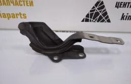 Петля капота левая для Hyundai Solaris 2021 года на фотографиях