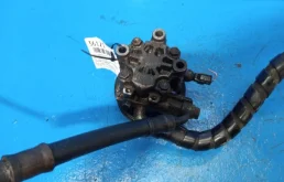 Насос ГУР для Toyota RAV4 на фотографиях