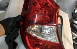 Фонарь левый для Hyundai Solaris 2015 года на фотографиях