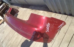 Бампер для Volkswagen Touran 2006 года на фотографиях