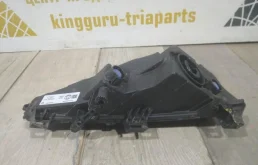 Противотуманка (ПТФ) передняя правая для Skoda Rapid 2023 года на фотографиях