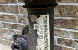 Амортизатор передний правый для Audi Q7 на фотографиях