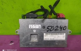 Блок управления зеркалами для Audi Q7 2009 года на фотографиях