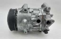 Компрессор кондиционера для Toyota RAV4 2019 года на фотографиях