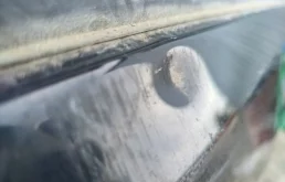 Дверь передняя левая для Suzuki Grand Vitara 2015 года на фотографиях