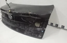 Крышка багажника для Hyundai i40 2016 года на фотографиях