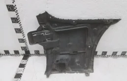 Кронштейн заднего бампера левый для BMW 5er 2018 года на фотографиях