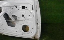 Дверь задняя левая для Renault Logan 2024 года на фотографиях