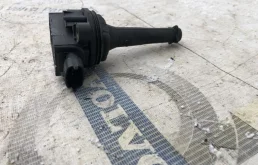 Катушка зажигания для Volvo XC90 на фотографиях