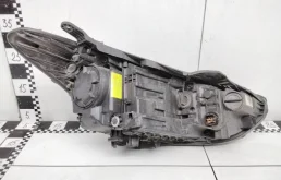 Фара левая для Hyundai Grand Santa Fe на фотографиях