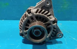 Генератор для Nissan Tiida на фотографиях