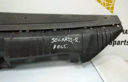 Кожух замка капота для Hyundai Solaris на фотографиях