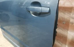 Дверь передняя левая для Opel Antara 2008 года на фотографиях