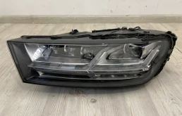 Фара ксенон левая для Audi Q7 2017 года на фотографиях