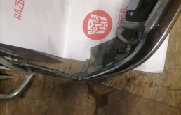 Бампер для Volkswagen Touran 2006 года на фотографиях