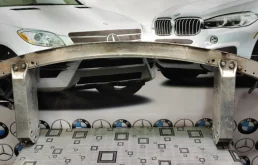 Бампер для BMW 7er 2011 года на фотографиях