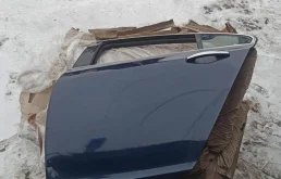 Дверь задняя левая для Opel Insignia 2016 года на фотографиях