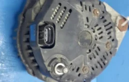 Генератор для Nissan X-Trail 2010 года на фотографиях