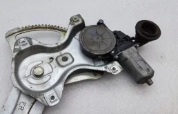 Стеклоподъемник передний правый для Toyota Corolla на фотографиях