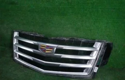 Решетка радиатора для Cadillac Escalade на фотографиях